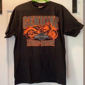 Never worn Harley-Davidson shirt from Spain